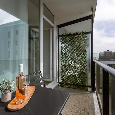 Cosy Studio Near The Appartement *